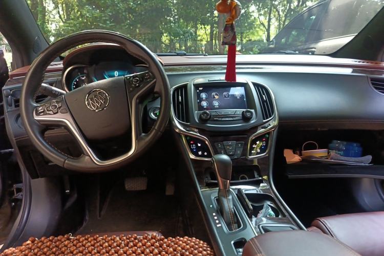 Used Buick LaCrosse 2013 2.4L SIDI Luxury Comfort Edition Center Console