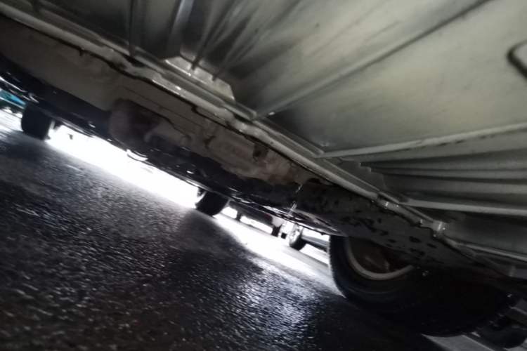 Used Buick LaCrosse 2013 2.4L SIDI Elite Comfort Version Chassis Front