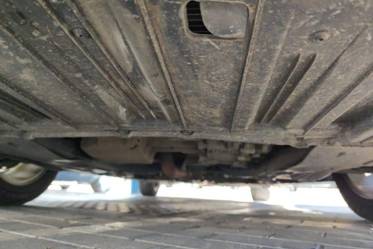 Used Buick LaCrosse 2013 2.4L SIDI Elite Comfort Version Chassis Front