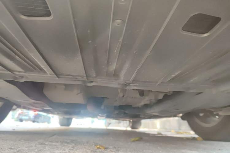 Used Buick LaCrosse 2013 2.4L SIDI Elite Comfort Version Chassis Front