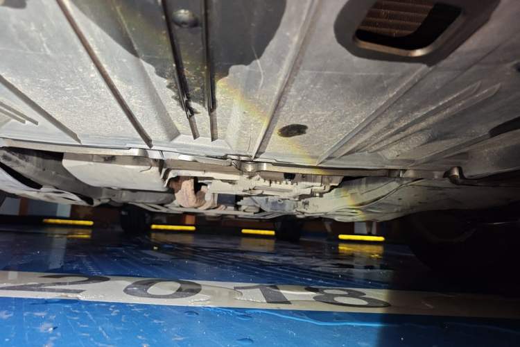 Used Buick LaCrosse 2013 2.4L SIDI Elite Comfort Version Chassis Front