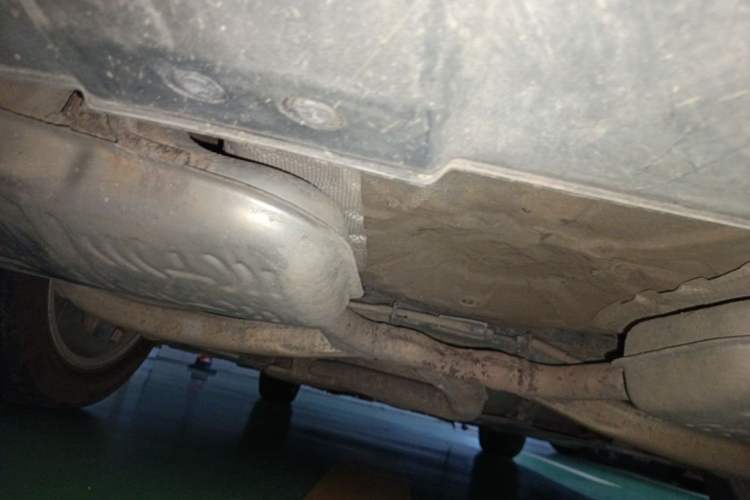 Used Buick LaCrosse 2013 2.4L SIDI Elite Comfort Version Chassis Rear