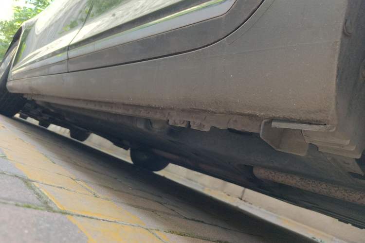 Used Buick LaCrosse 2013 2.4L SIDI Elite Comfort Version Chassis Rear Left