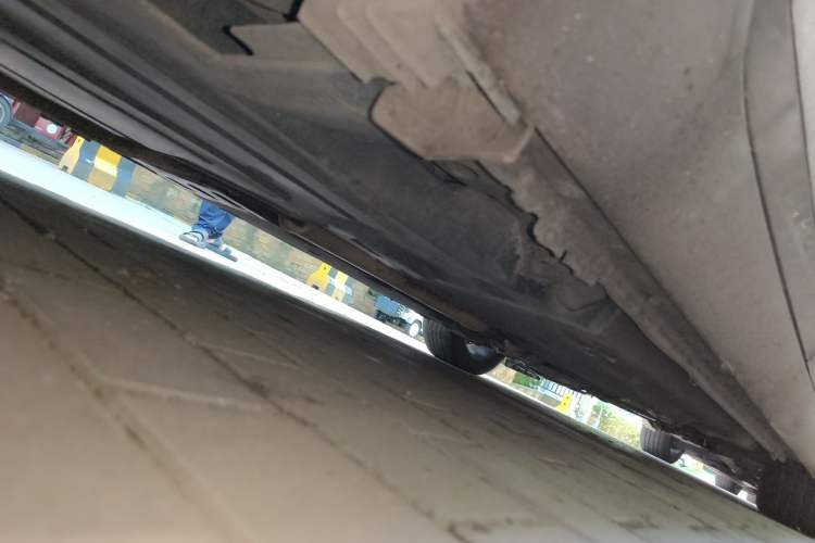 Used Buick LaCrosse 2013 2.4L SIDI Elite Comfort Version Chassis Rear Right