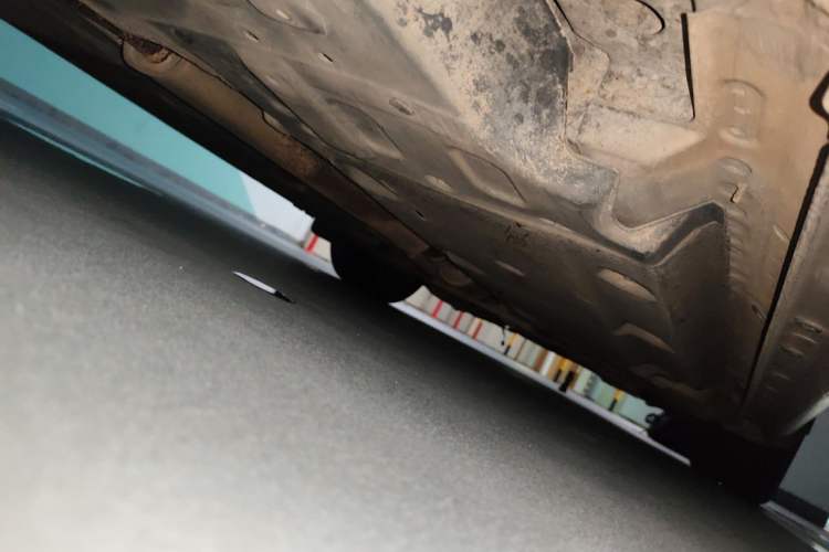 Used Buick LaCrosse 2013 2.4L SIDI Elite Comfort Version Chassis Rear Right