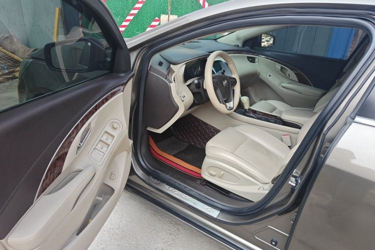 Used Buick LaCrosse 2013 2.4L SIDI Leading Comfort Version Driver Seat