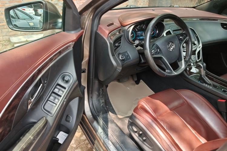 Used Buick LaCrosse 2013 2.4L SIDI Elite Comfort Version Driver Seat