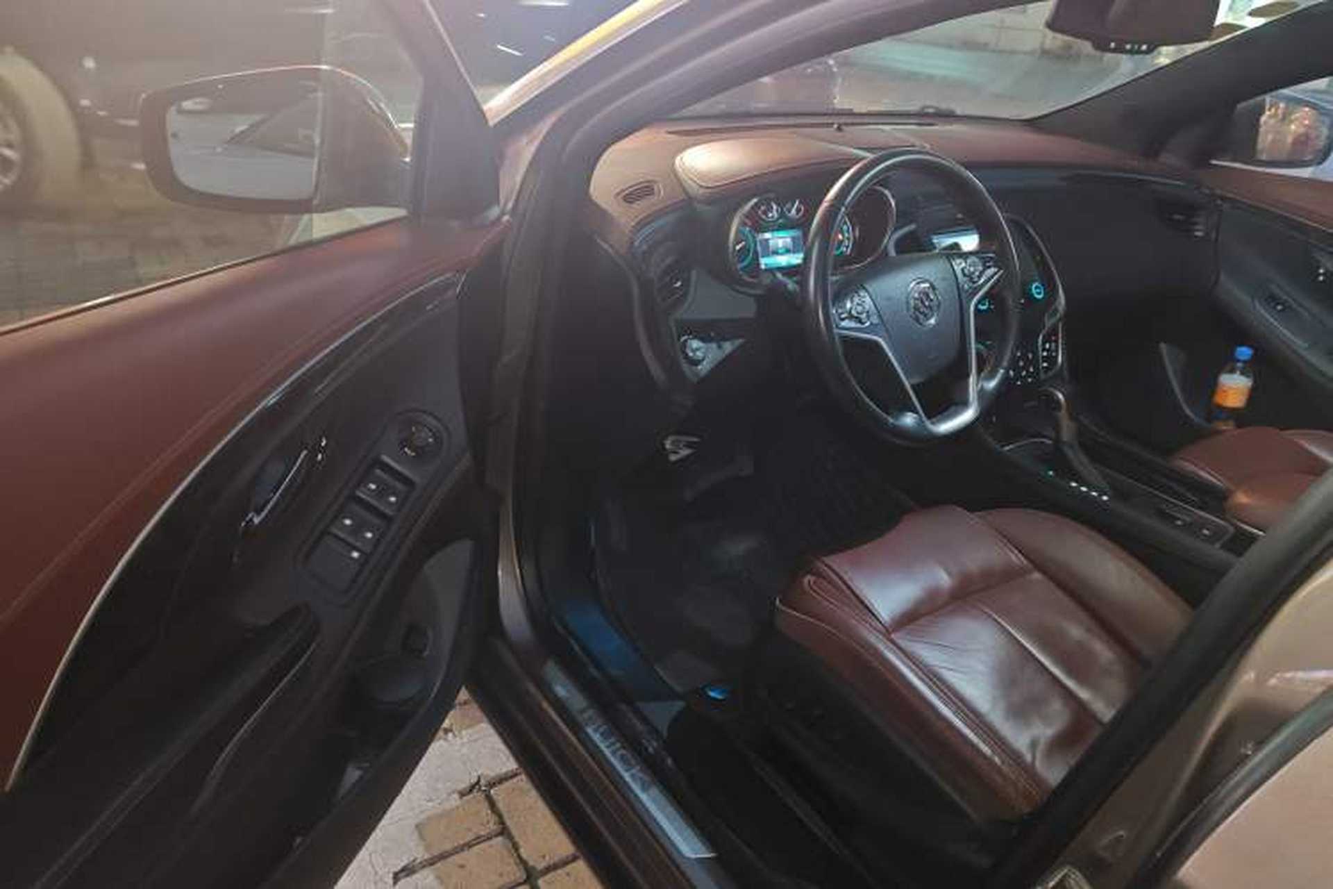Used Buick LaCrosse 2013 2.0T SIDI Elite Tech Version Driver Seat
