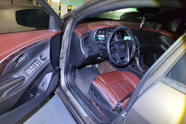Used Buick LaCrosse 2013 2.4L SIDI Elite Comfort Version Driver Seat