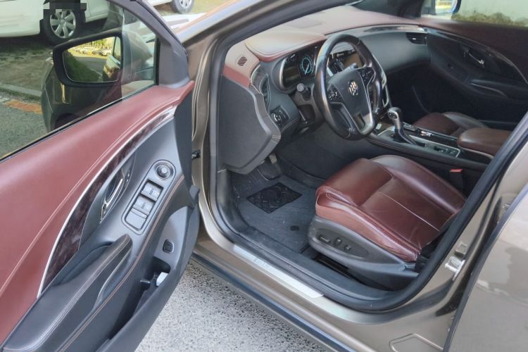 Used Buick LaCrosse 2013 2.4L SIDI Elite Comfort Version Driver Seat