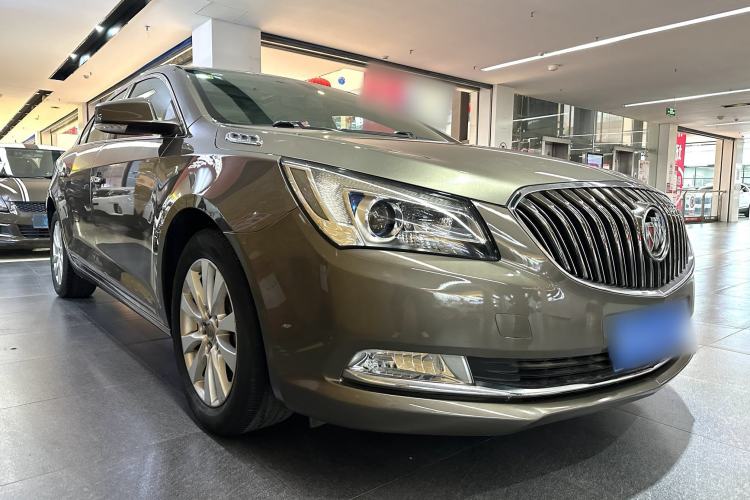 Used Buick LaCrosse 2013 2.4L SIDI Leading Comfort Version Exterior 2