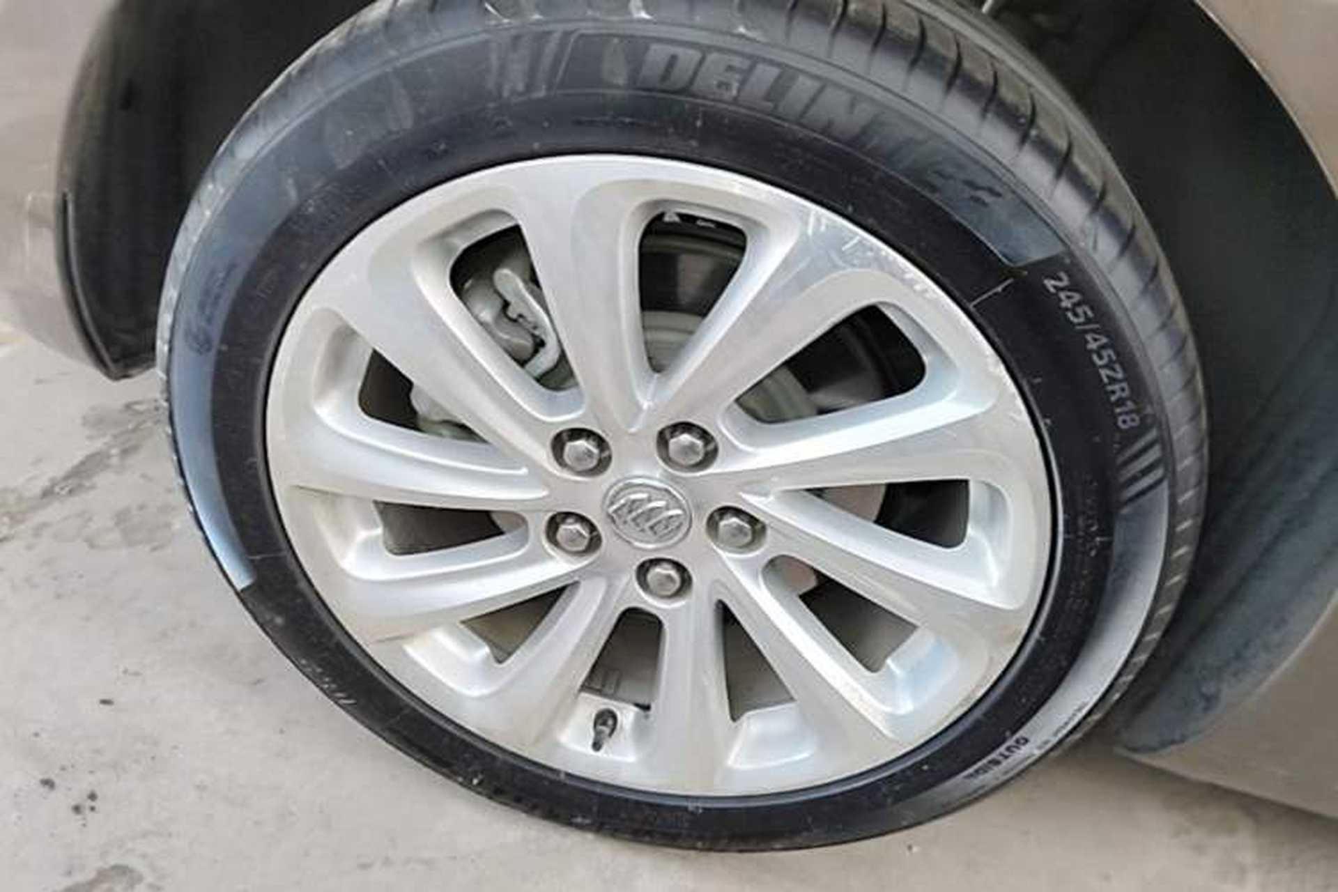 Used Buick LaCrosse 2013 2.4L SIDI Luxury Comfort Edition Exterior 3