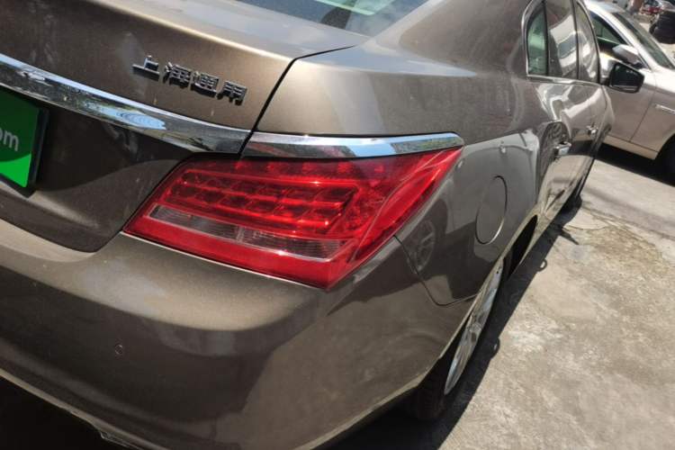 Used Buick LaCrosse 2013 2.4L SIDI Leading Comfort Version Exterior 3