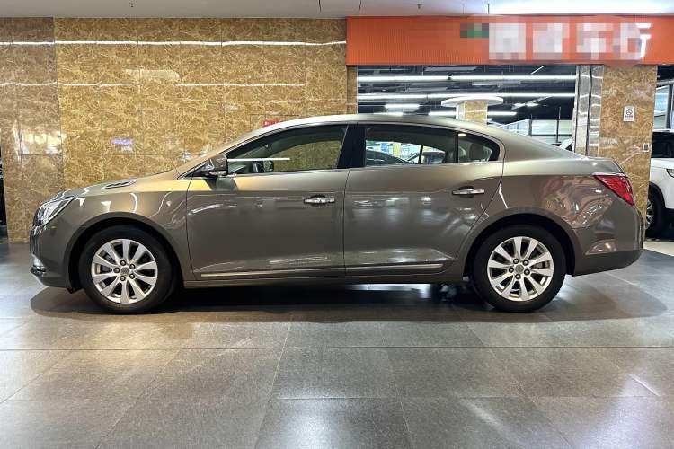 Used Buick LaCrosse 2013 2.4L SIDI Leading Comfort Version Exterior 6