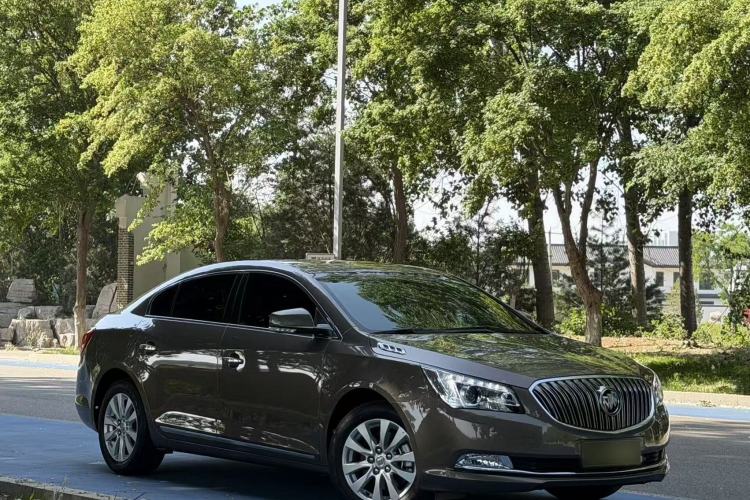 Used Buick LaCrosse 2013 2.4L SIDI Leading Comfort Version Exterior 7