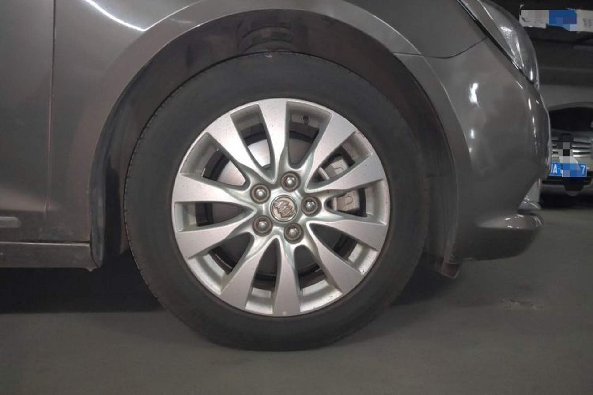 Used Buick LaCrosse 2013 2.4L SIDI Leading Comfort Version Exterior 7