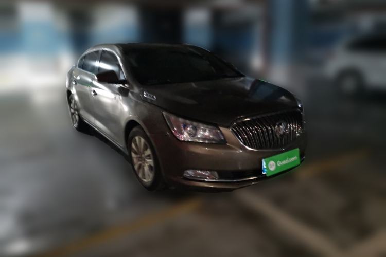 Used Buick LaCrosse 2013 2.4L SIDI Elite Comfort Version Front Right 45 Deg