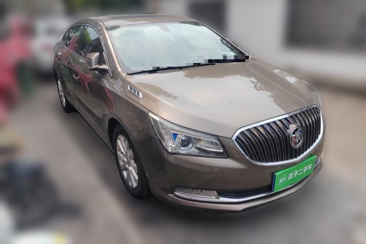 Used Buick LaCrosse 2013 2.4L SIDI Elite Comfort Version Front Right 45 Deg