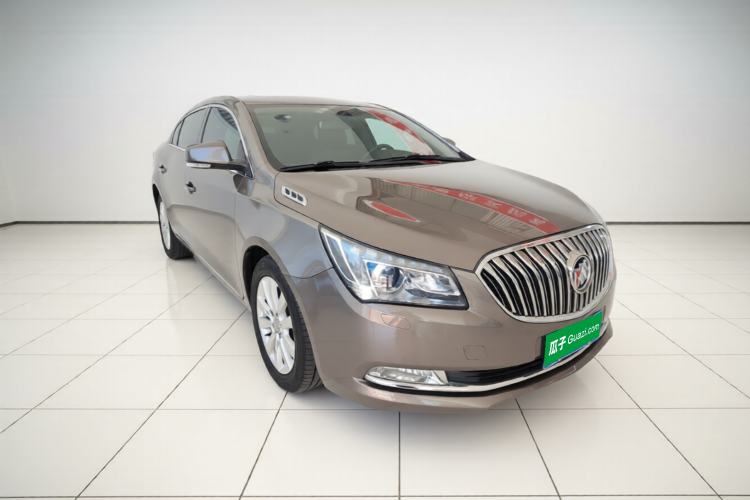 Used Buick LaCrosse 2013 2.4L SIDI Elite Comfort Version Front Right 45 Deg