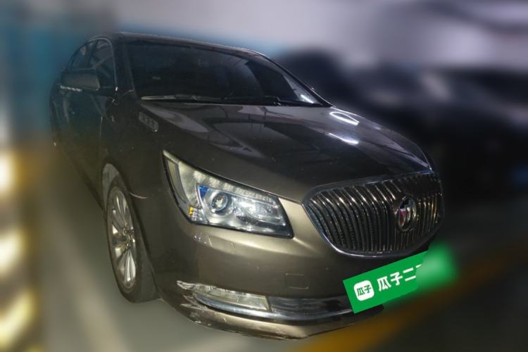 Used Buick LaCrosse 2013 2.4L SIDI Luxury Comfort Edition Front Right 45 Deg
