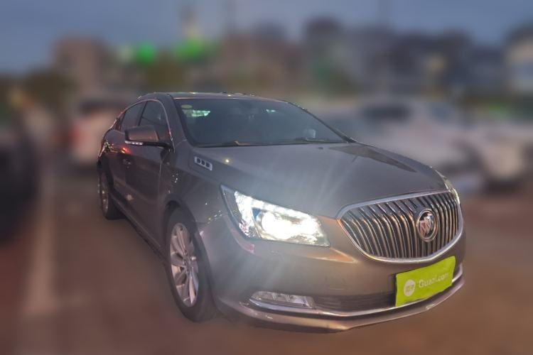 Used Buick LaCrosse 2013 2.0T SIDI Elite Tech Version Front Right 45 Deg