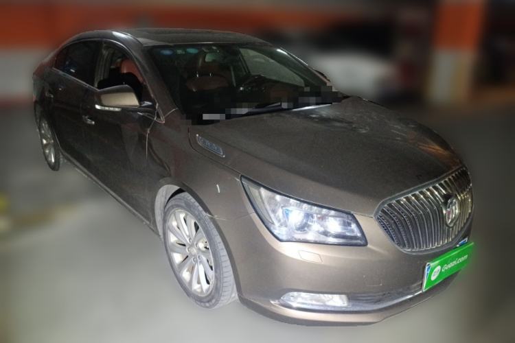 Used Buick LaCrosse 2013 2.4L SIDI Luxury Comfort Edition Front Right 45 Deg
