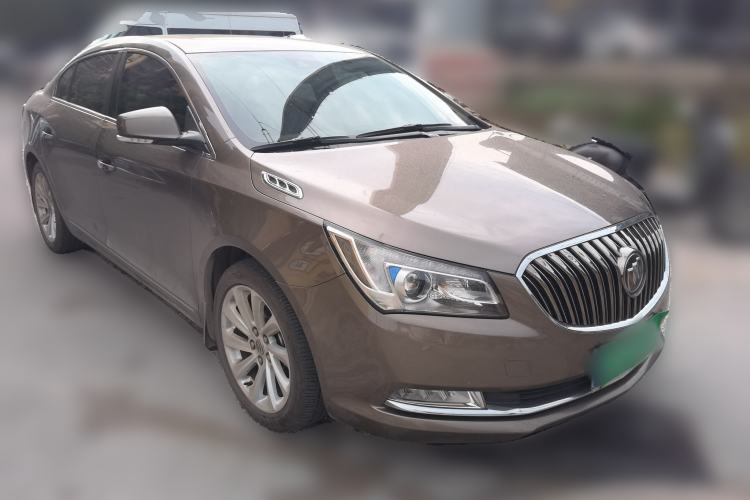 Used Buick LaCrosse 2013 3.0L SIDI V6 Smart Luxury Flagship Model Front Right 45 Deg