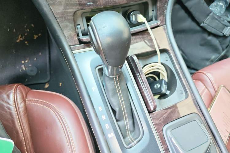 Used Buick LaCrosse 2013 2.0T SIDI Smart Luxury Flagship Edition Gear Lever