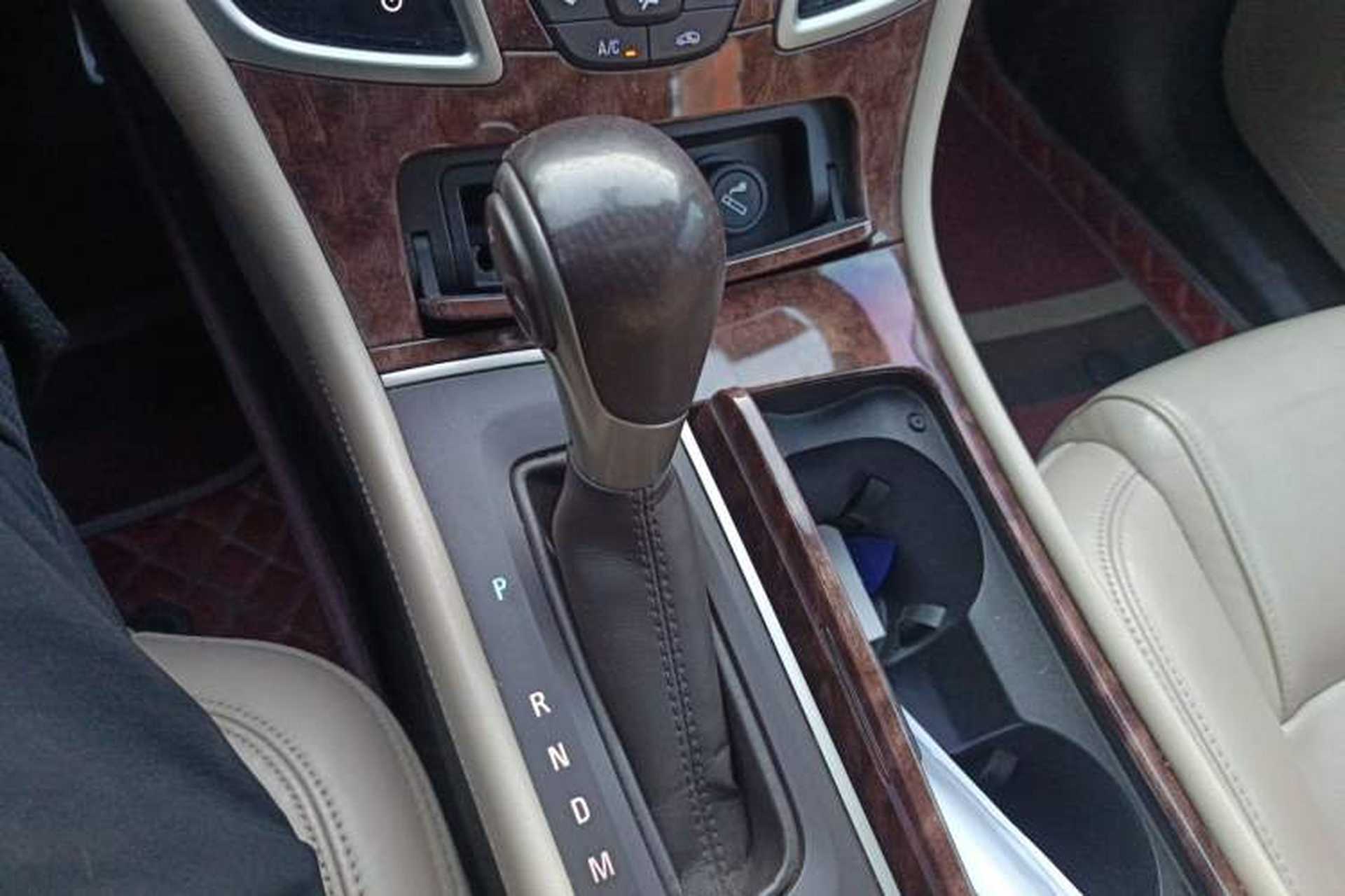Used Buick LaCrosse 2013 2.4L SIDI Leading Comfort Version Gear Lever