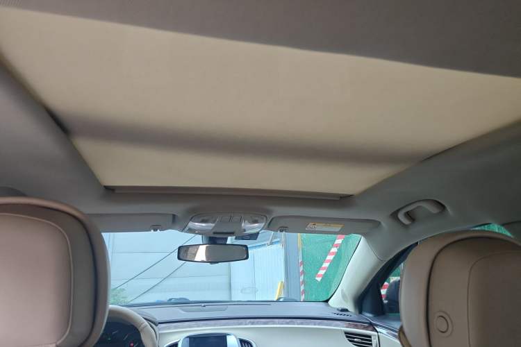 Used Buick LaCrosse 2013 2.4L SIDI Leading Comfort Version Headliner