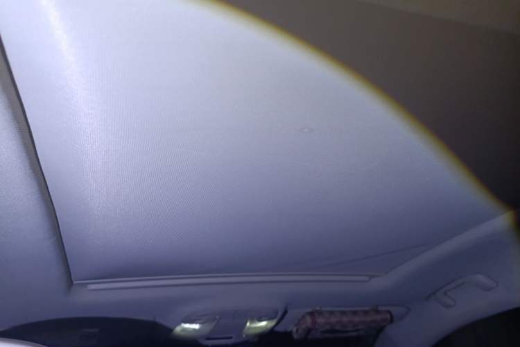 Used Buick LaCrosse 2013 eAssist 2.4L Eco-Friendly Comfort Model Headliner