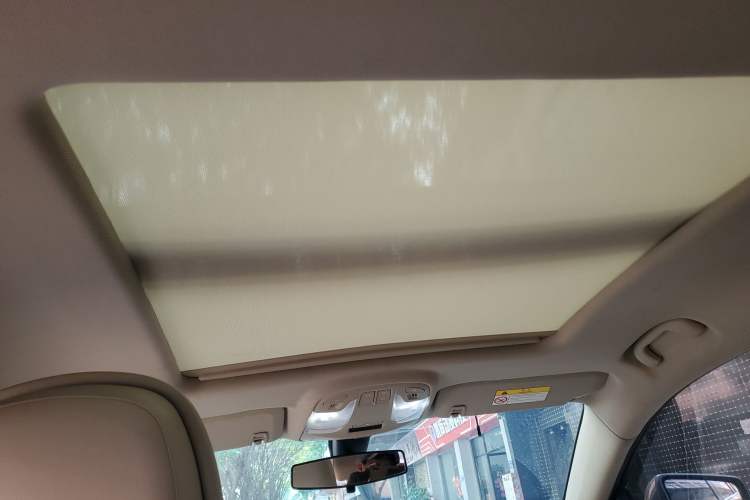 Used Buick LaCrosse 2013 2.4L SIDI Leading Comfort Version Headliner