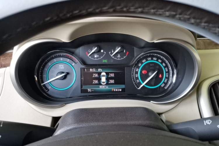 Used Buick LaCrosse 2013 2.4L SIDI Leading Comfort Version Instrument Cluster