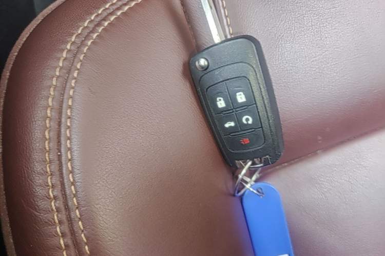 Used Buick LaCrosse 2013 2.4L SIDI Elite Comfort Version Interior 1