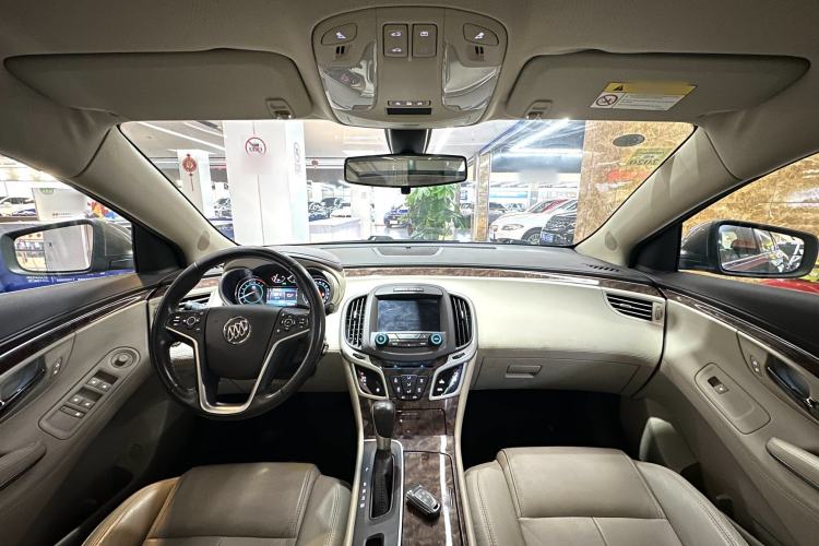 Used Buick LaCrosse 2013 2.4L SIDI Leading Comfort Version Interior 5