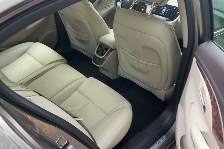Used Buick LaCrosse 2013 2.4L SIDI Leading Comfort Version Interior 6