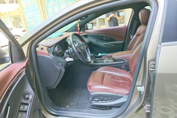 Used Buick LaCrosse 2013 2.0T SIDI Smart Luxury Flagship Edition Left Front Seat