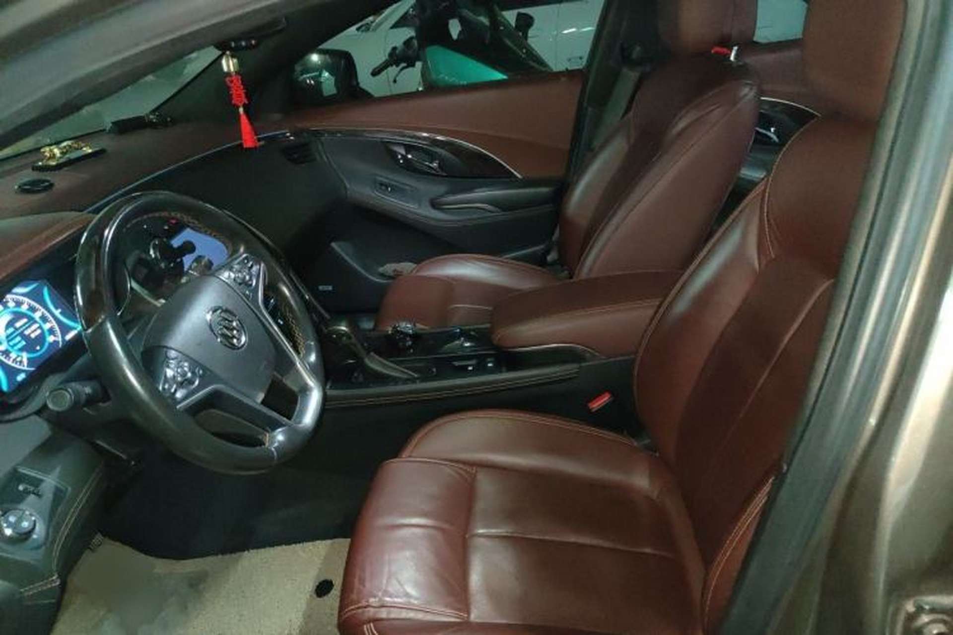 Used Buick LaCrosse 2013 2.0T SIDI Smart Luxury Flagship Edition Left Front Seat