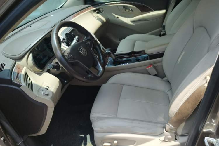 Used Buick LaCrosse 2013 2.4L SIDI Leading Comfort Version Left Front Seat