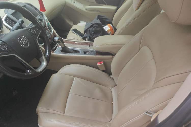 Used Buick LaCrosse 2013 2.4L SIDI Leading Comfort Version Left Front Seat