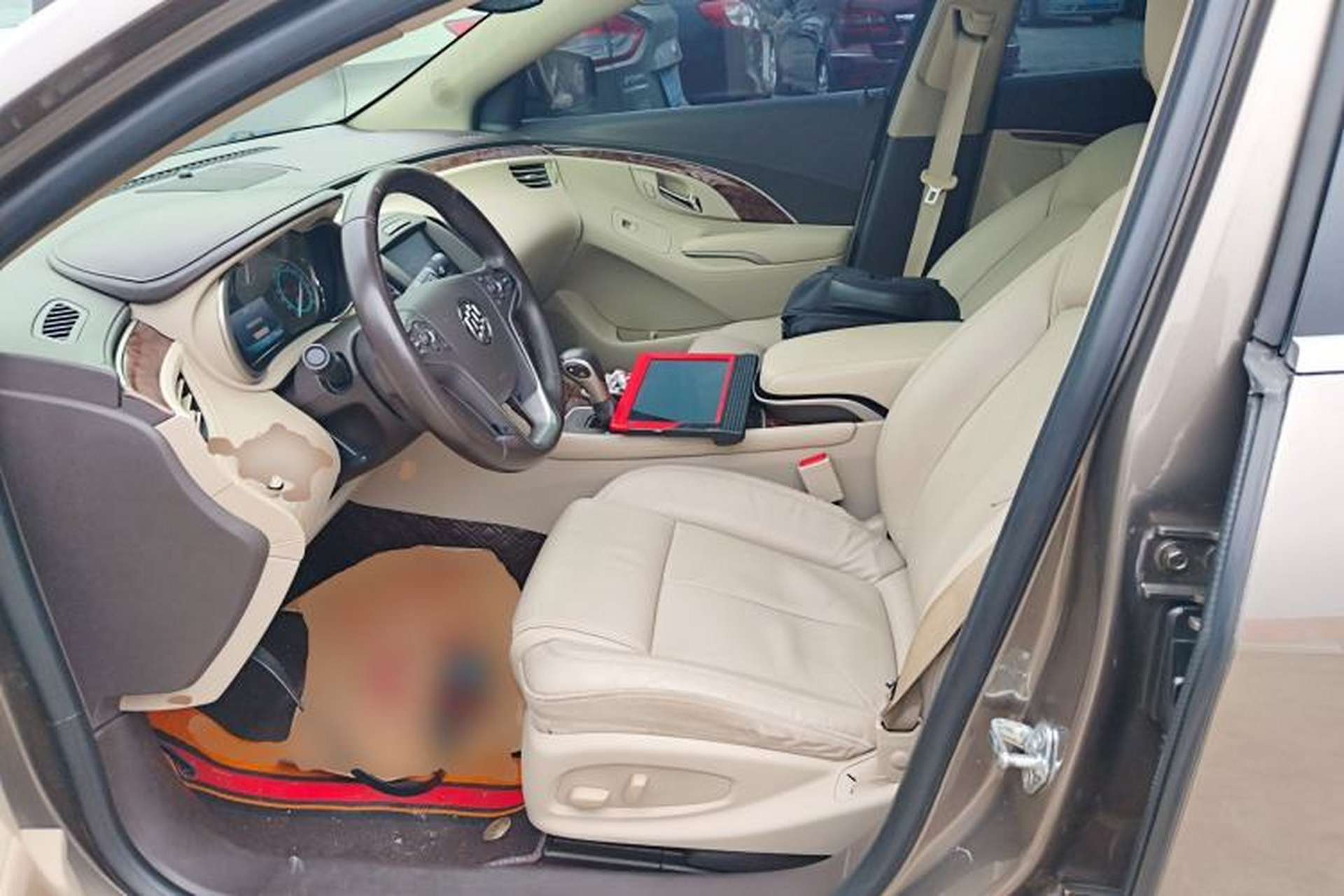 Used Buick LaCrosse 2013 2.4L SIDI Leading Comfort Version Left Front Seat