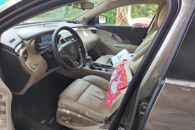 Used Buick LaCrosse 2013 2.4L SIDI Leading Comfort Version Left Front Seat