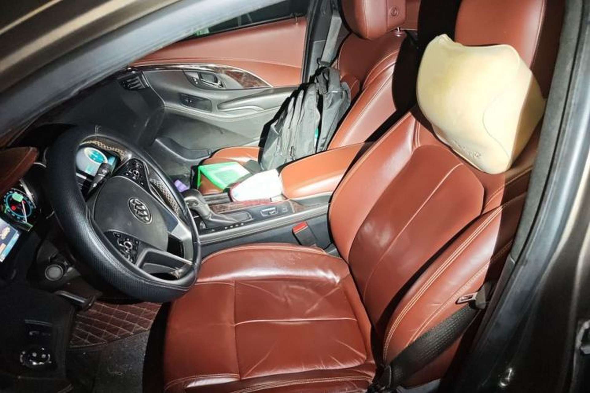 Used Buick LaCrosse 2013 2.4L SIDI Elite Comfort Version Left Front Seat
