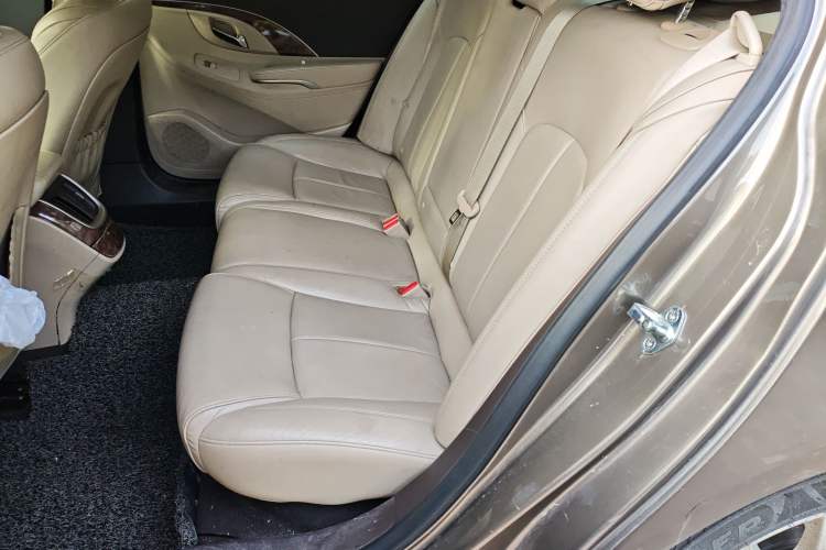Used Buick LaCrosse 2013 2.4L SIDI Leading Comfort Version Left Rear Seat