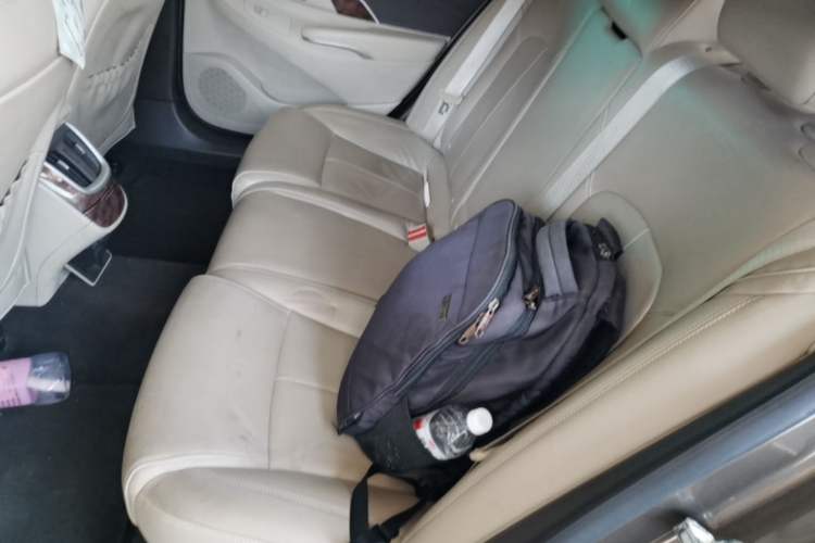 Used Buick LaCrosse 2013 2.4L SIDI Leading Comfort Version Left Rear Seat