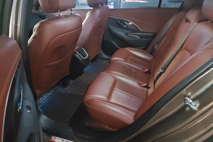 Used Buick LaCrosse 2013 2.0T SIDI Elite Tech Version Left Rear Seat