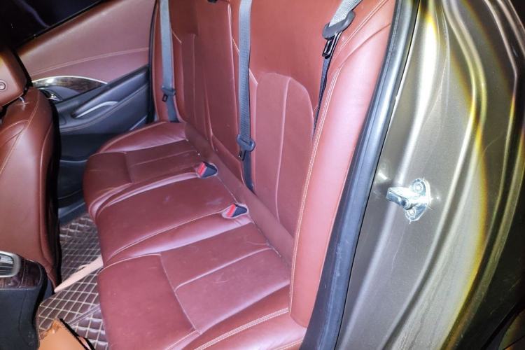 Used Buick LaCrosse 2013 2.4L SIDI Elite Comfort Version Left Rear Seat