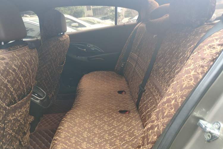Used Buick LaCrosse 2013 2.4L SIDI Luxury Comfort Edition Left Rear Seat