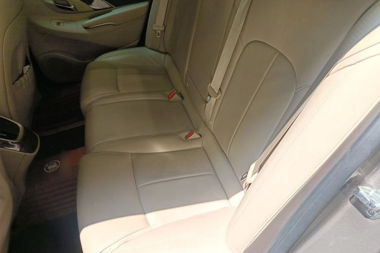 Used Buick LaCrosse 2013 2.4L SIDI Leading Comfort Version Left Rear Seat