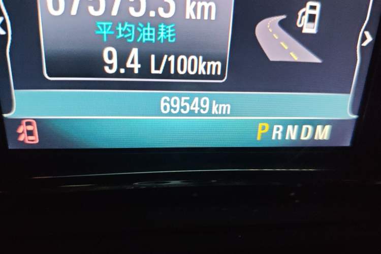 Used Buick LaCrosse 2013 2.4L SIDI Luxury Comfort Edition Odometer Close Up